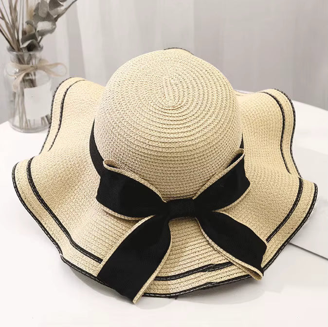 Chapeau Soleil en Paille avec Nœud Noir